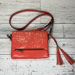 Patricia Nash Corfu Embossed Coral Rose Tooled Leather‎ Crossbody Bag Purse